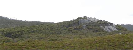 Rocks on the ridge II  - 9Kb